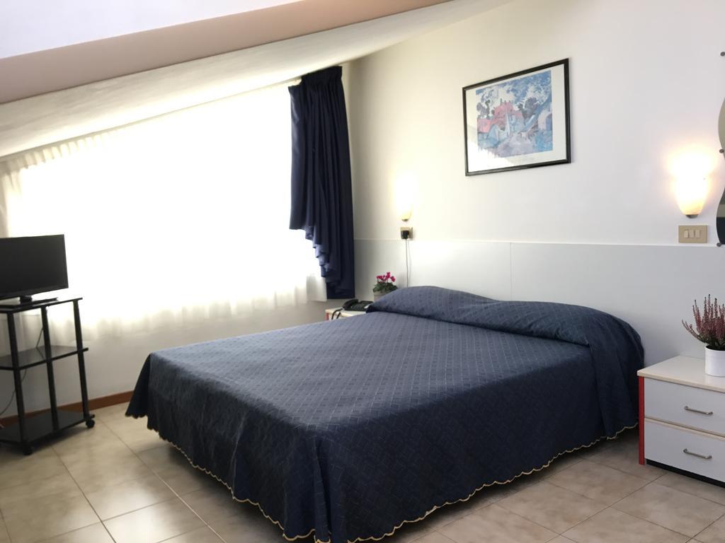 Hotel Zodiaco Lido di Jesolo Eksteriør bilde