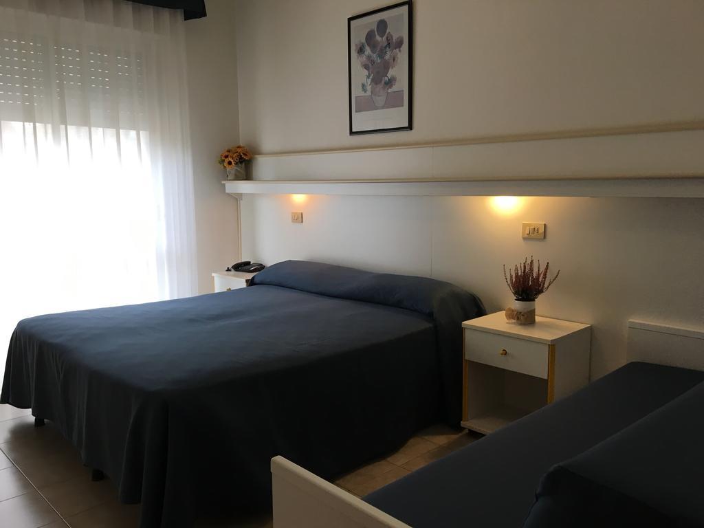Hotel Zodiaco Lido di Jesolo Eksteriør bilde