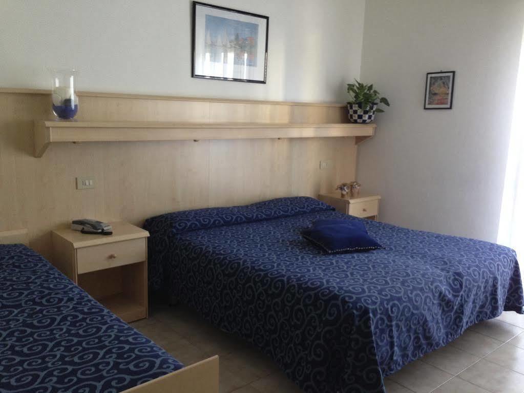Hotel Zodiaco Lido di Jesolo Eksteriør bilde